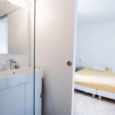 Design Apt Near Grand Place דירה